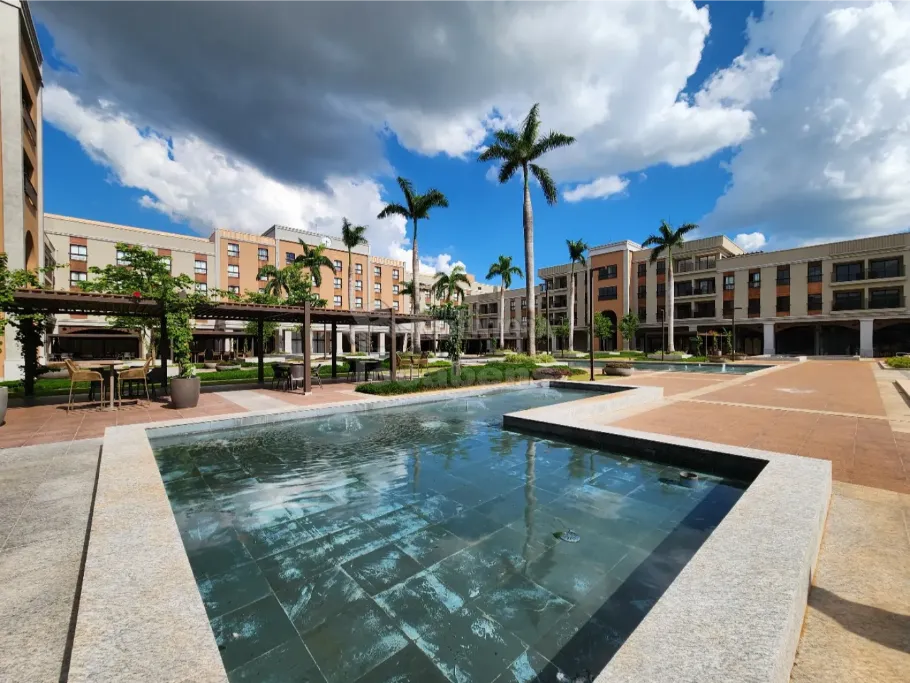 Hilton Garden Inn & Georgina Business Park